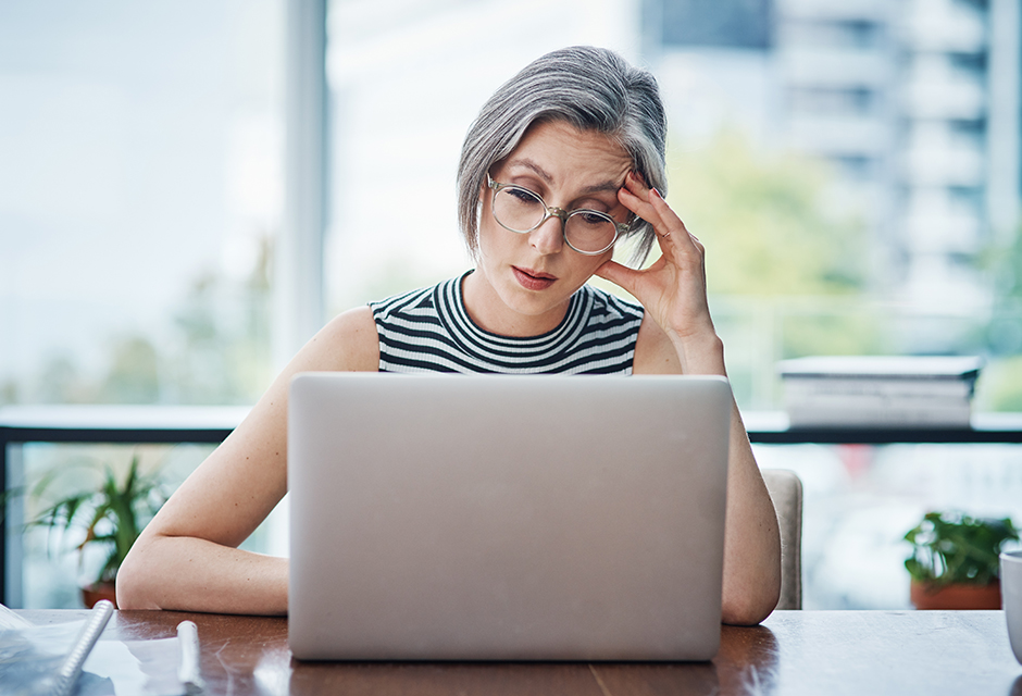 Tax professional evaluating a conflict-of-interest issue under Circular 230 while working on a client matter