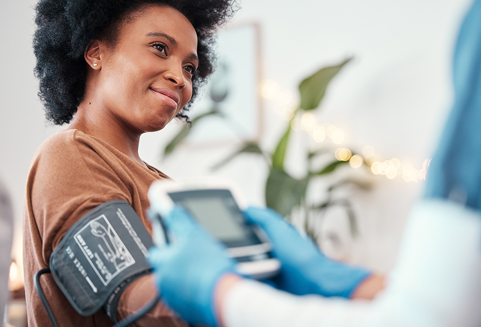 Calculating premium tax credit eligibility for married couple under 2026 income thresholds and federal poverty guidelines