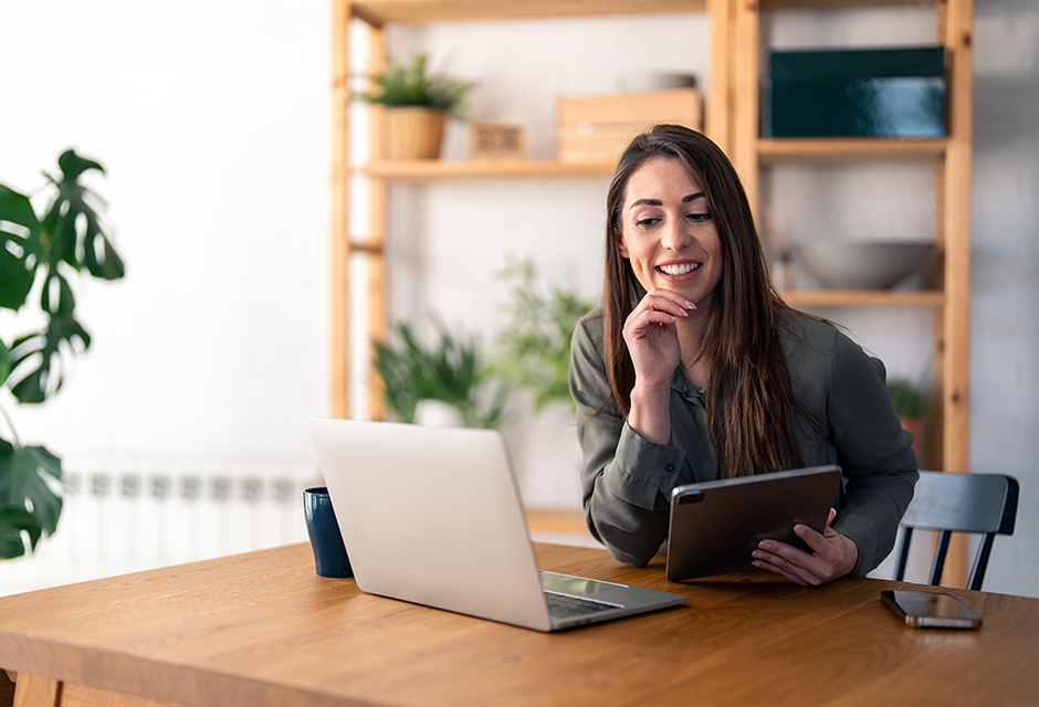 Tax professional reviewing trust and estate documents while preparing Form 1041 for fiduciary income tax reporting