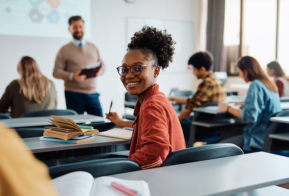 Overview of education tax credits: AOTC and LLC, with eligibility rules and filing requirements.