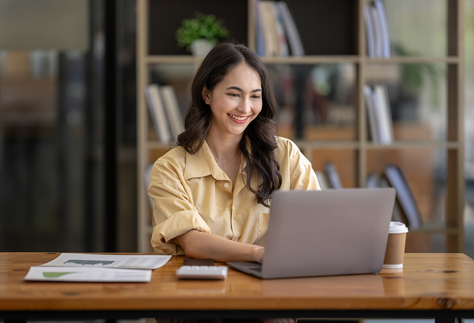 Illustration explaining why online sellers may not receive Form 1099-K for 2025 under OBBBA thresholds, while income remains taxable